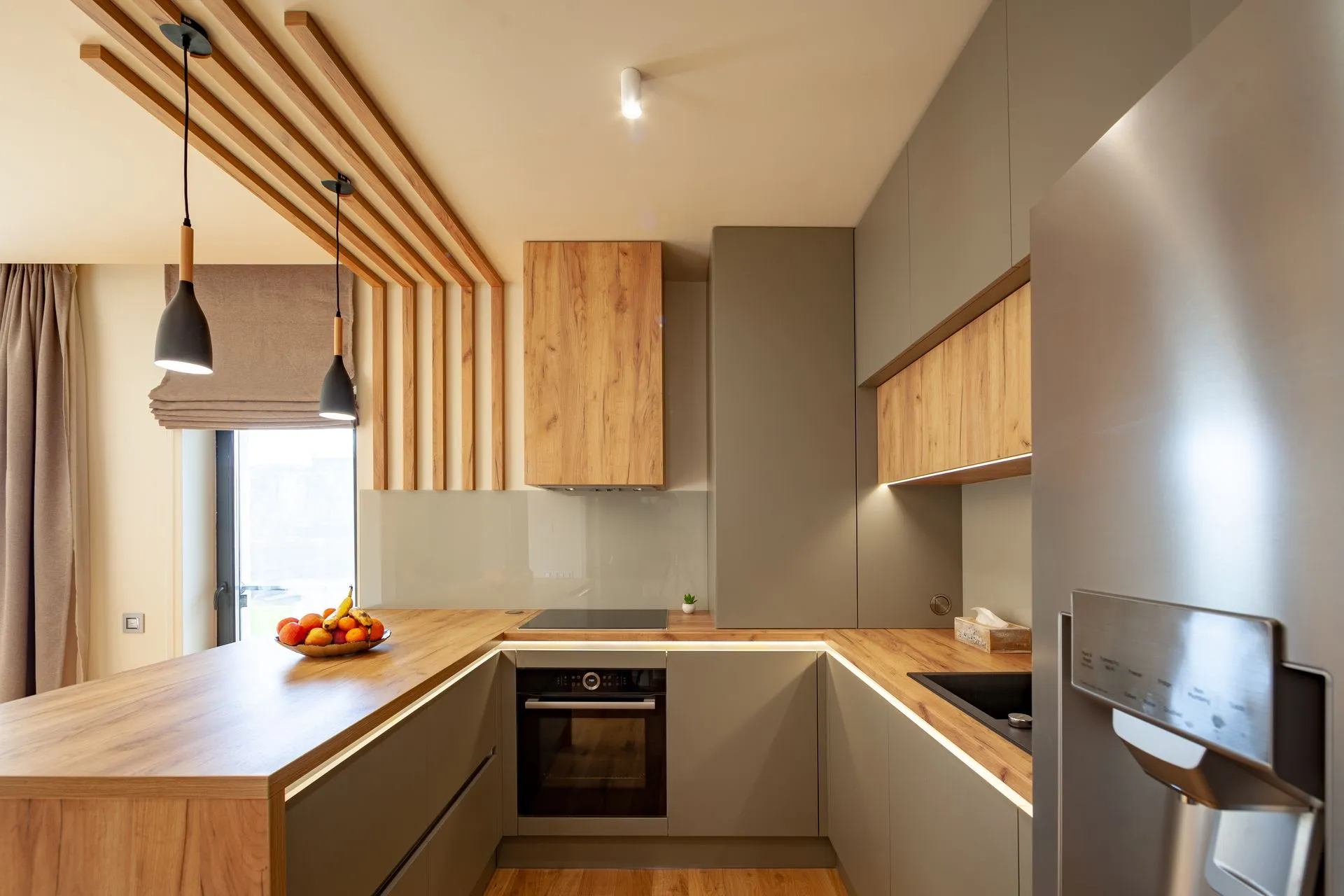 Réalisation de menuiserie sur mesure — Artisan Bois, Bulle